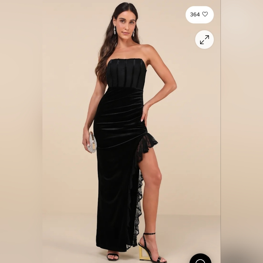 Astounding Aura Black Lace Strapless Bustier Maxi Dress